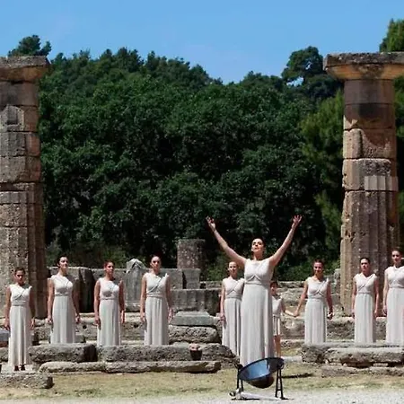 The Mansion Of Dionisos And Dimitras 7 Linaria (Ilia)