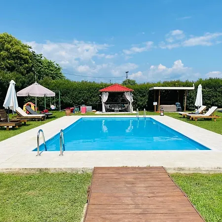 The Mansion Of Dionisos And Dimitras 7 *