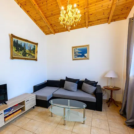 Villa The Mansion Of Dionisos And Dimitras 7 *